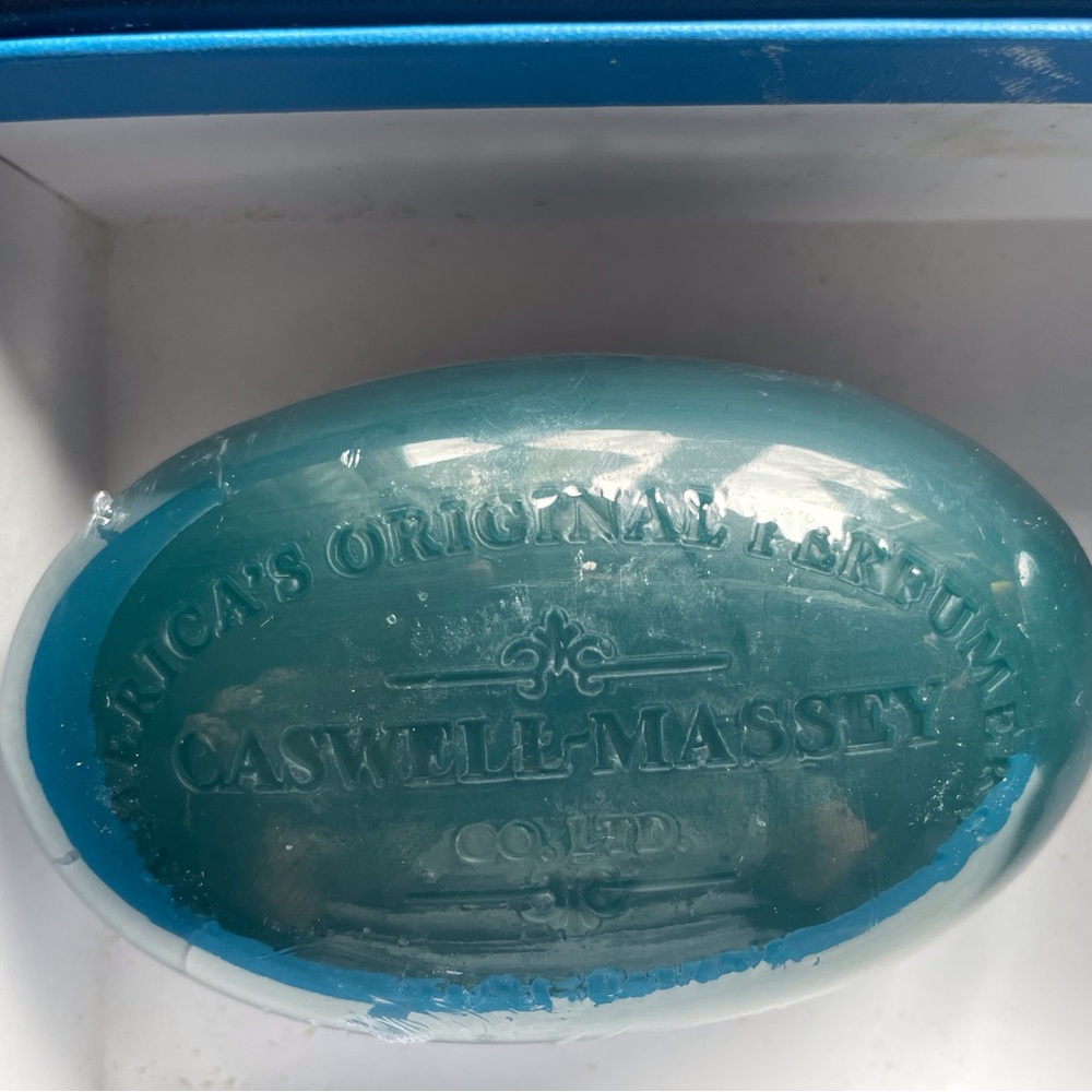 Caswell-Massey Bath Soaps - Picture 4 of 5